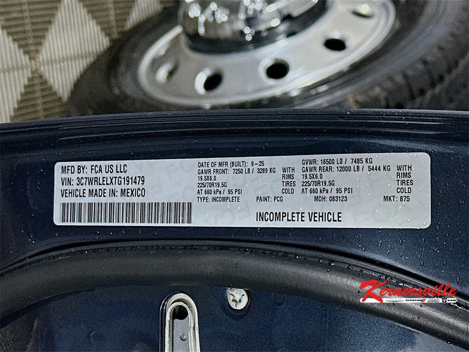 2026 Ram 4500 & 5500 - Image 18 of 20