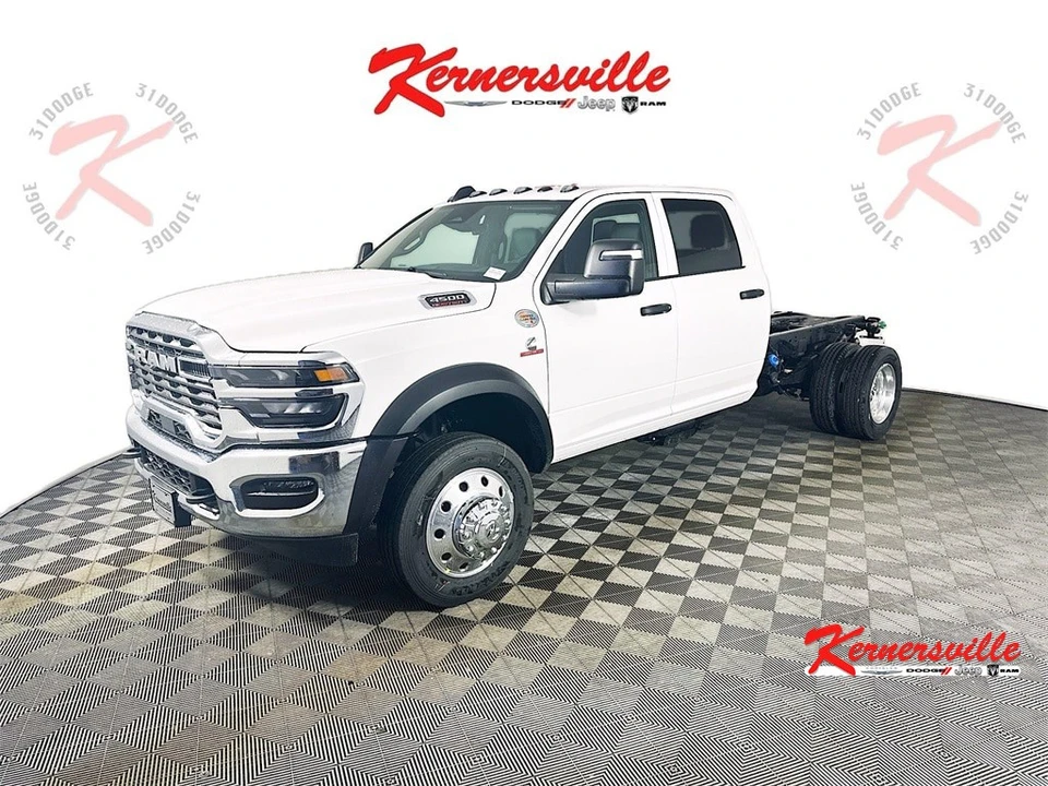 2026 Ram 4500 & 5500 - Image 3 of 21