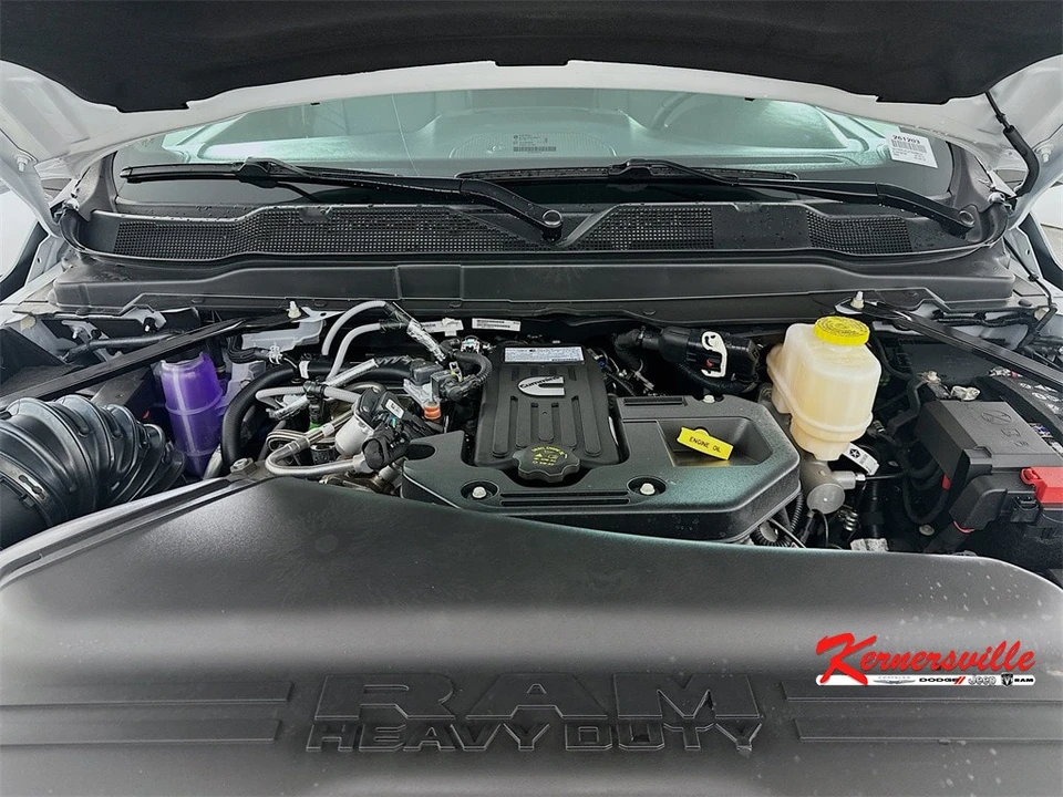 2026 Ram 4500 & 5500 - Image 18 of 21