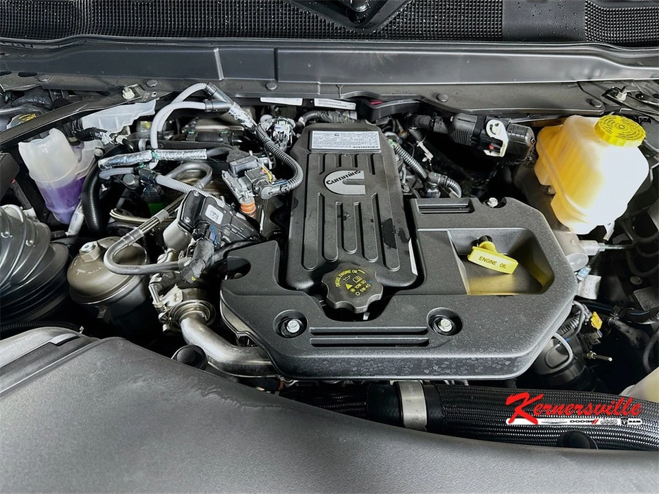 2026 Ram 4500 & 5500 - Image 18 of 21