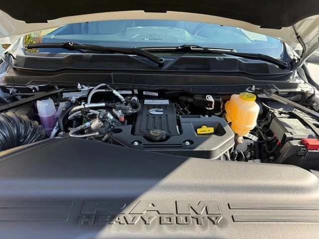 2026 Ram 4500 & 5500 - Image 12 of 21