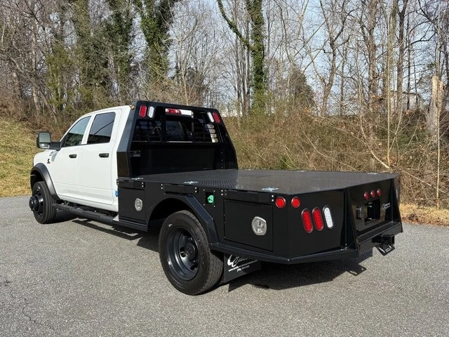 2026 Ram 4500 & 5500 - Image 10 of 21