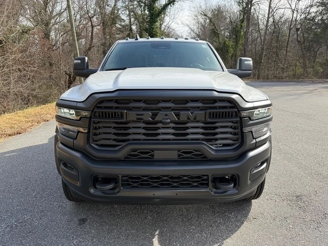 2026 Ram 4500 & 5500 - Image 4 of 21