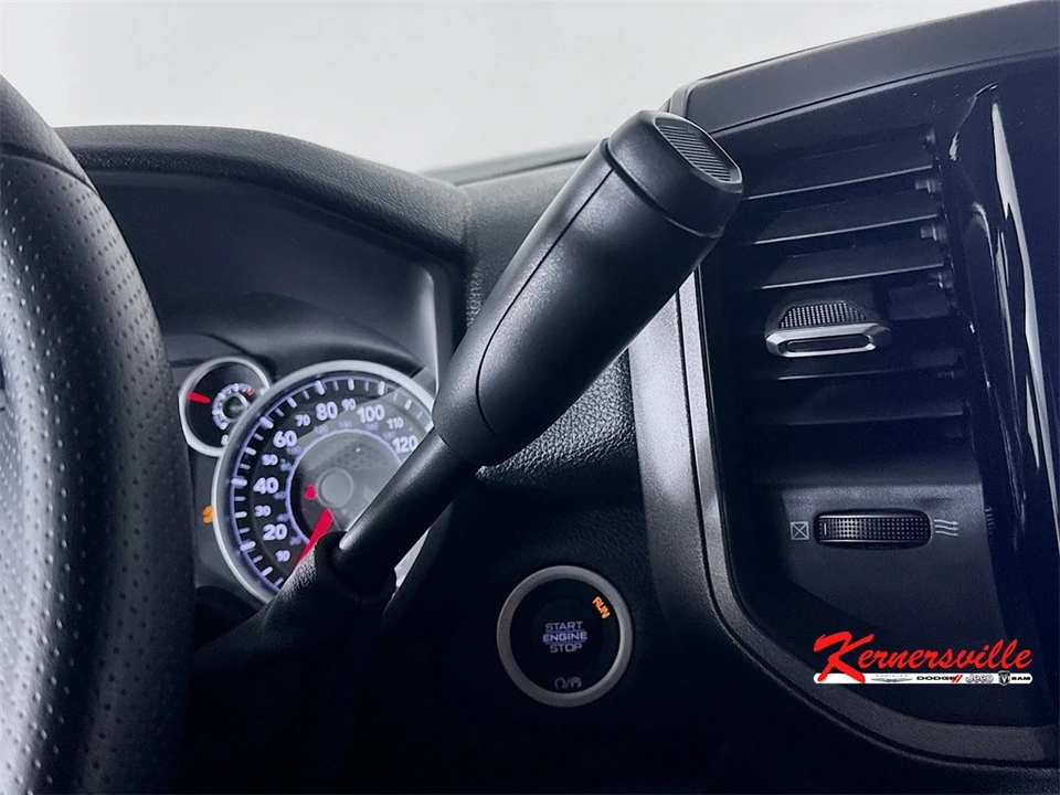 2026 Ram 4500 & 5500 - Image 12 of 20