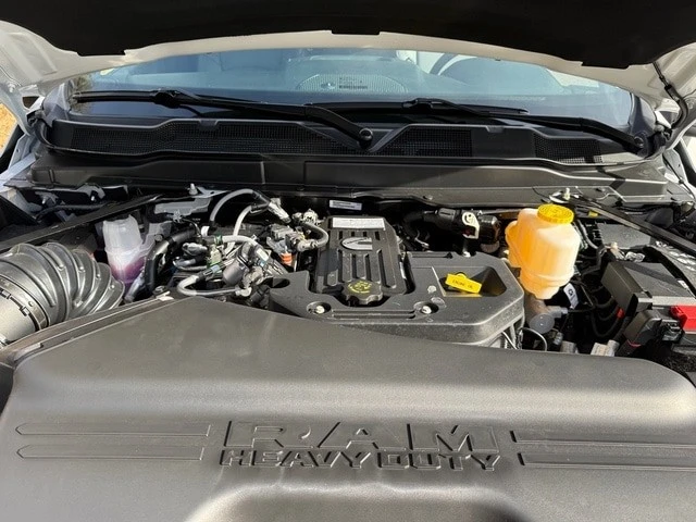 2026 Ram 4500 & 5500 - Image 10 of 21