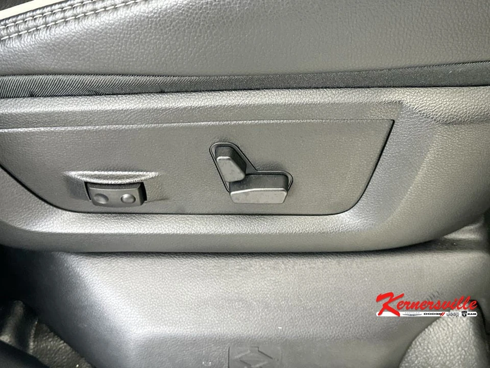 2026 Ram 4500 & 5500 - Image 23 of 24