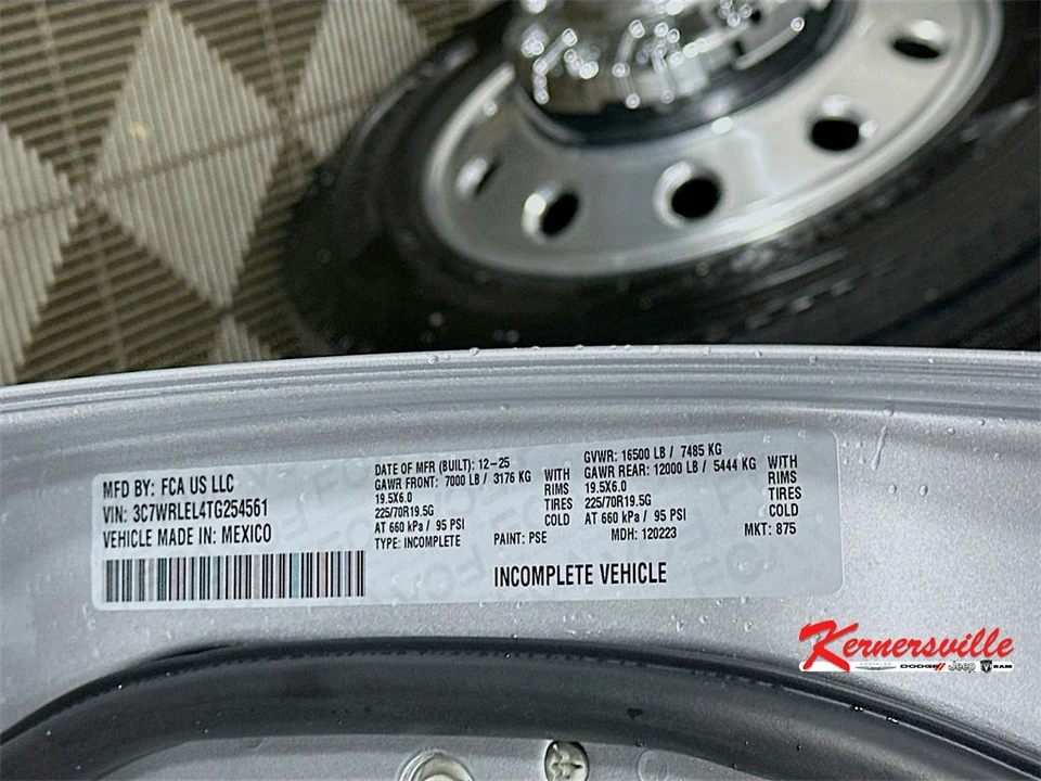 2026 Ram 4500 & 5500 - Image 18 of 20