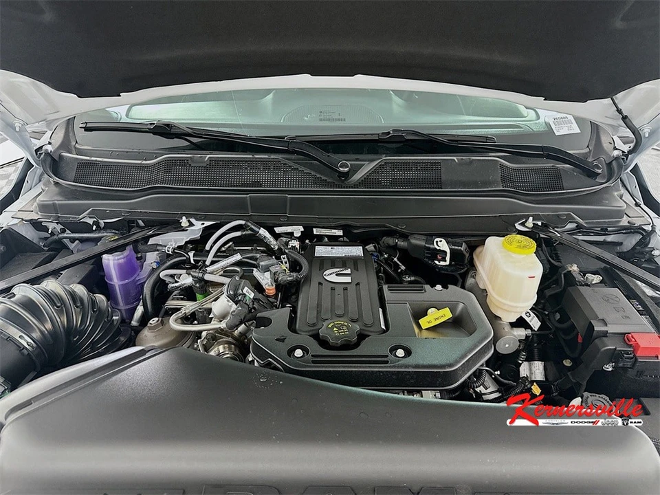 2026 Ram 4500 & 5500 - Image 19 of 21