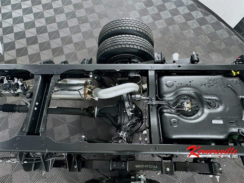 2026 Ram 4500 & 5500 - Image 16 of 21
