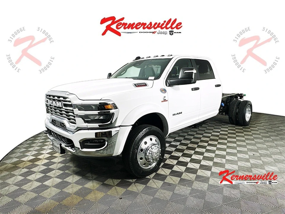 2026 Ram 4500 & 5500 - Image 3 of 21