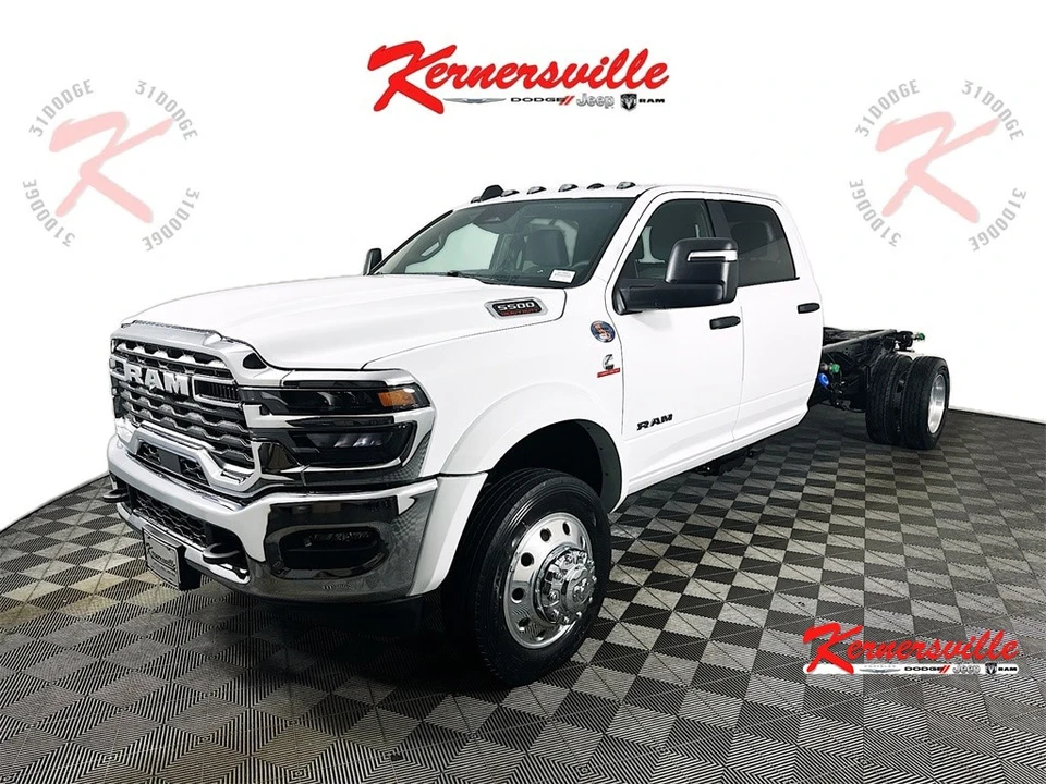 2026 Ram 4500 & 5500 - Image 3 of 21