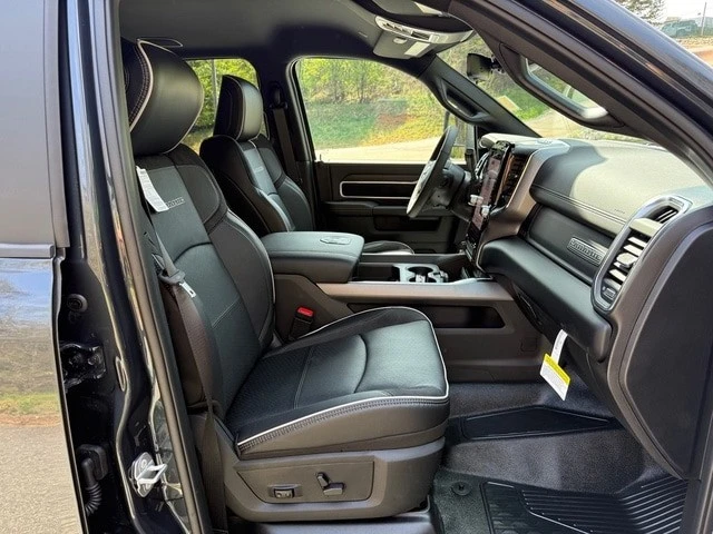 2026 Ram 4500 & 5500 - Image 21 of 21