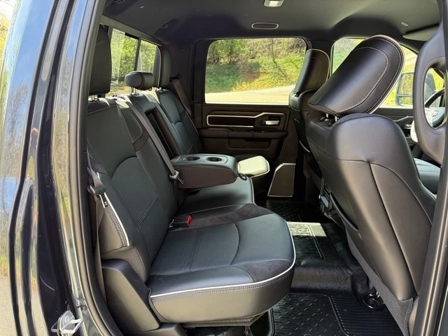 2026 Ram 4500 & 5500 - Image 19 of 21