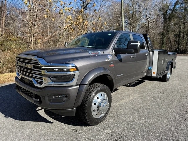 2026 Ram 4500 & 5500 - Image 3 of 21