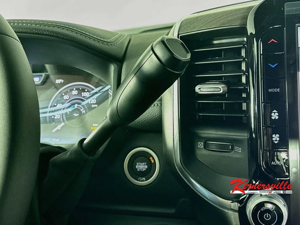2026 Ram 4500 & 5500 - Image 12 of 20