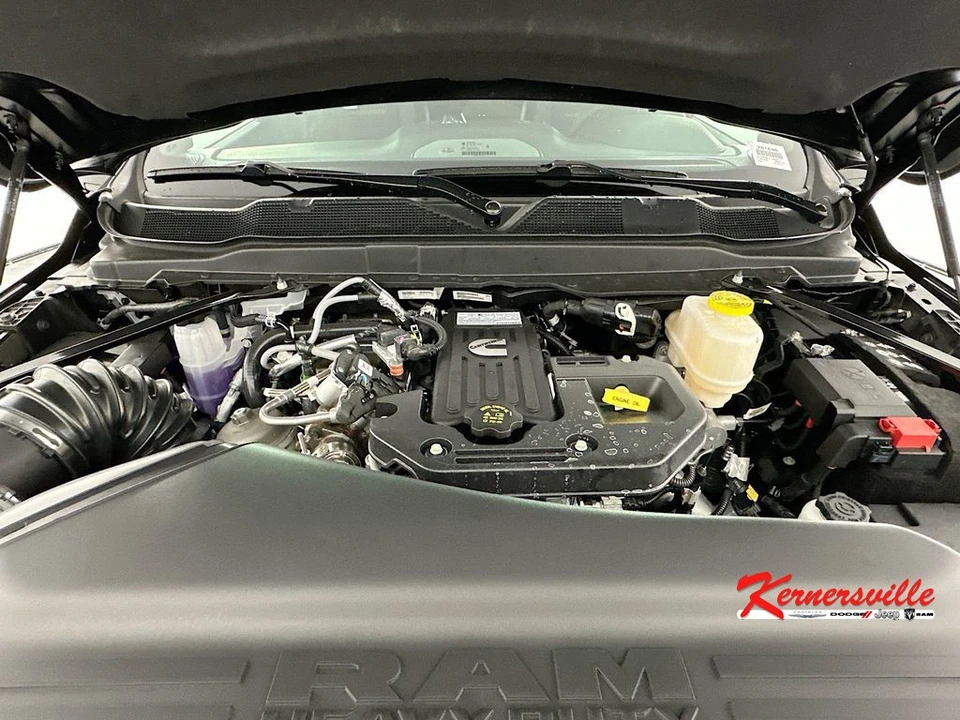 2026 Ram Heavy Duty - Image 16 of 19