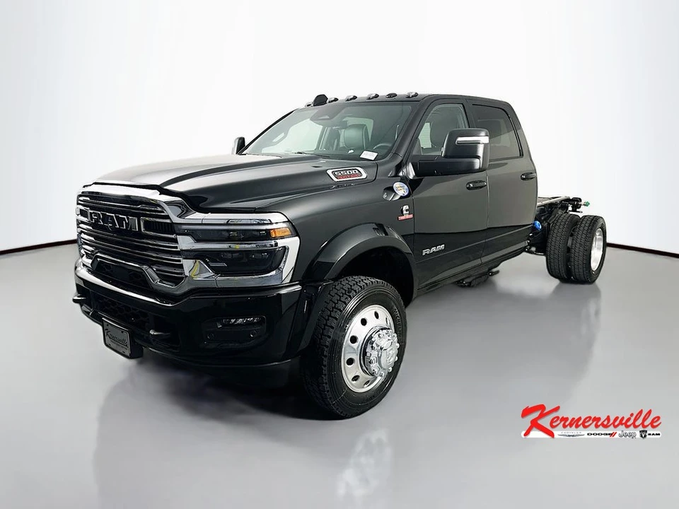 2026 Ram Heavy Duty - Image 3 of 19