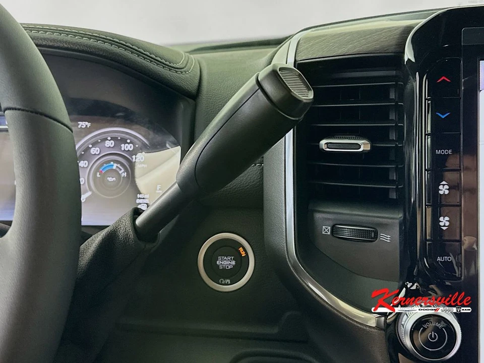 2026 Ram 4500 & 5500 - Image 12 of 20