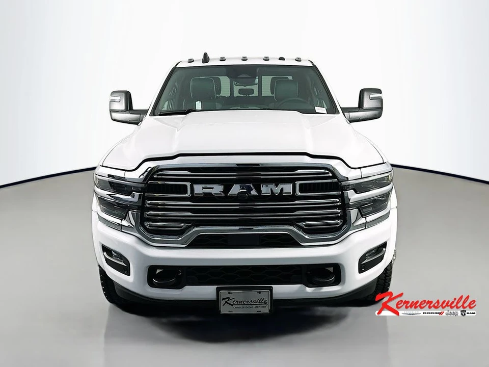 2026 Ram 4500 & 5500 - Image 3 of 22