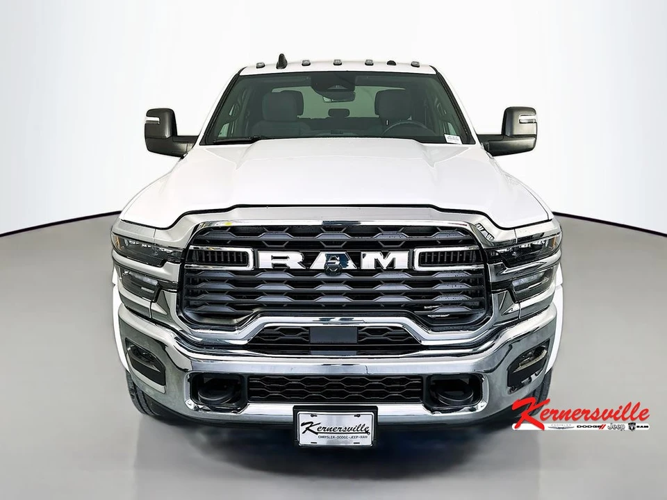 2026 Ram 4500 & 5500 - Image 2 of 21