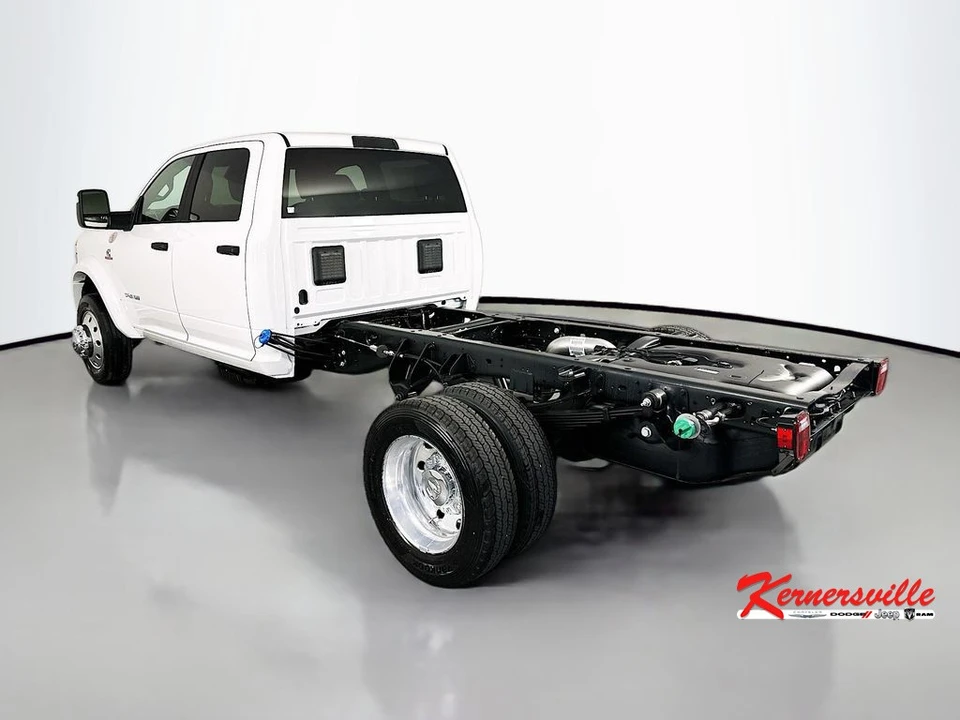 2026 Ram 4500 & 5500 - Image 5 of 21