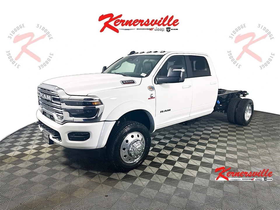 2026 Ram 4500 & 5500 - Image 3 of 20