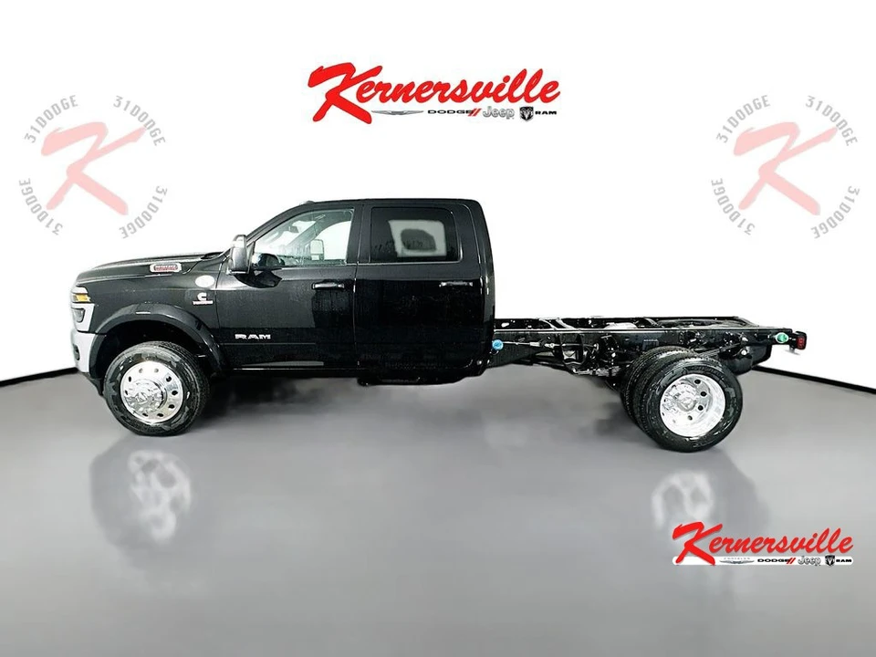 2026 Ram 4500 & 5500 - Image 4 of 12