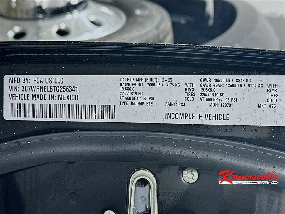 2026 Ram 4500 & 5500 - Image 19 of 21