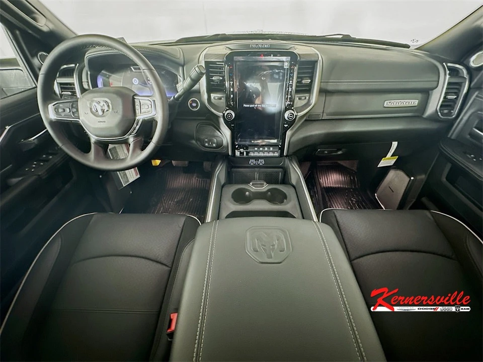2026 Ram 4500 & 5500 - Image 9 of 20