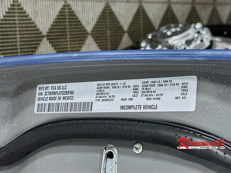 2026 Ram 4500 & 5500 - Image 18 of 20