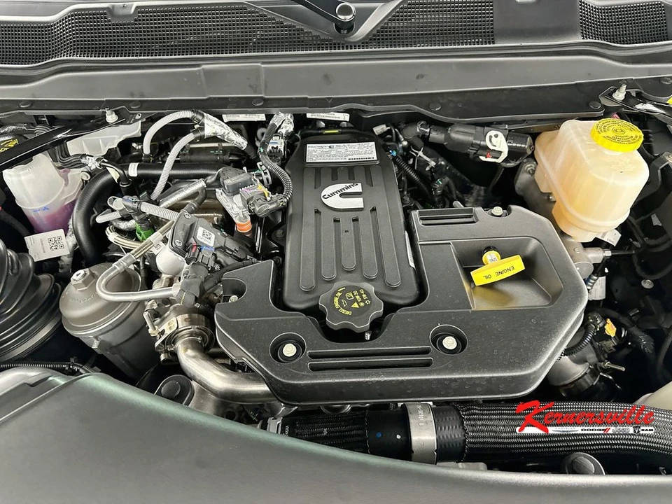 2026 Ram 4500 & 5500 - Image 17 of 21