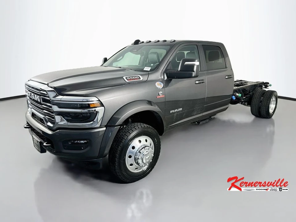 2026 Ram 4500 & 5500 - Image 3 of 21