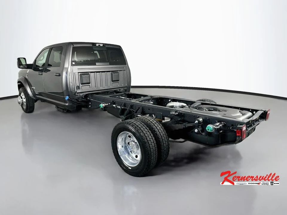 2026 Ram 4500 & 5500 - Image 5 of 21
