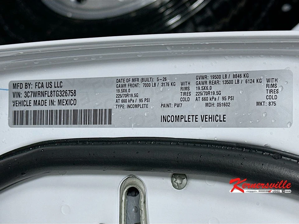 2026 Ram 4500 & 5500 - Image 17 of 20