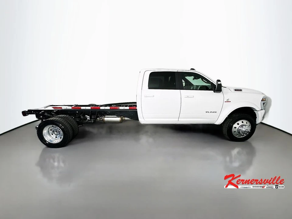 2026 Ram 4500 & 5500 - Image 9 of 21
