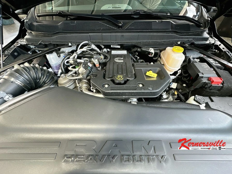 2026 Ram 4500 & 5500 - Image 16 of 20