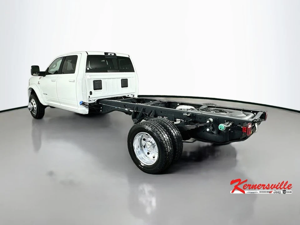 2026 Ram 4500 & 5500 - Image 5 of 20