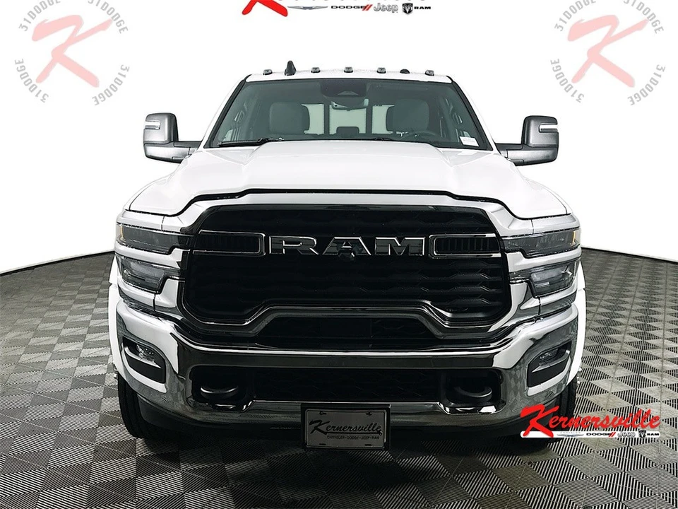 2026 Ram 4500 & 5500 - Image 2 of 21