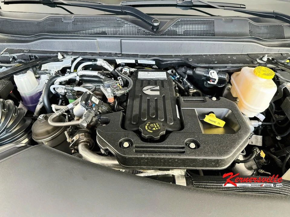 2026 Ram 4500 & 5500 - Image 17 of 21