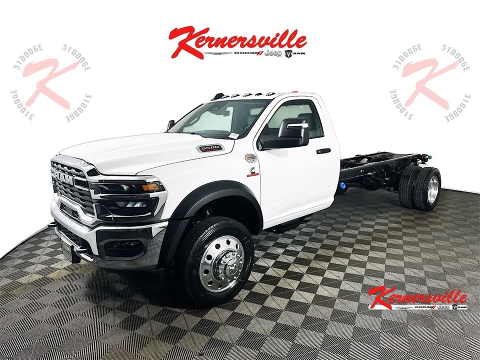 2026 Ram 4500 & 5500 - Image 3 of 12