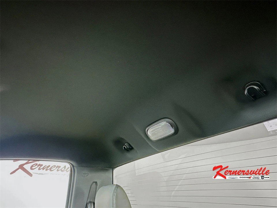 2026 Ram 4500 & 5500 - Image 14 of 21