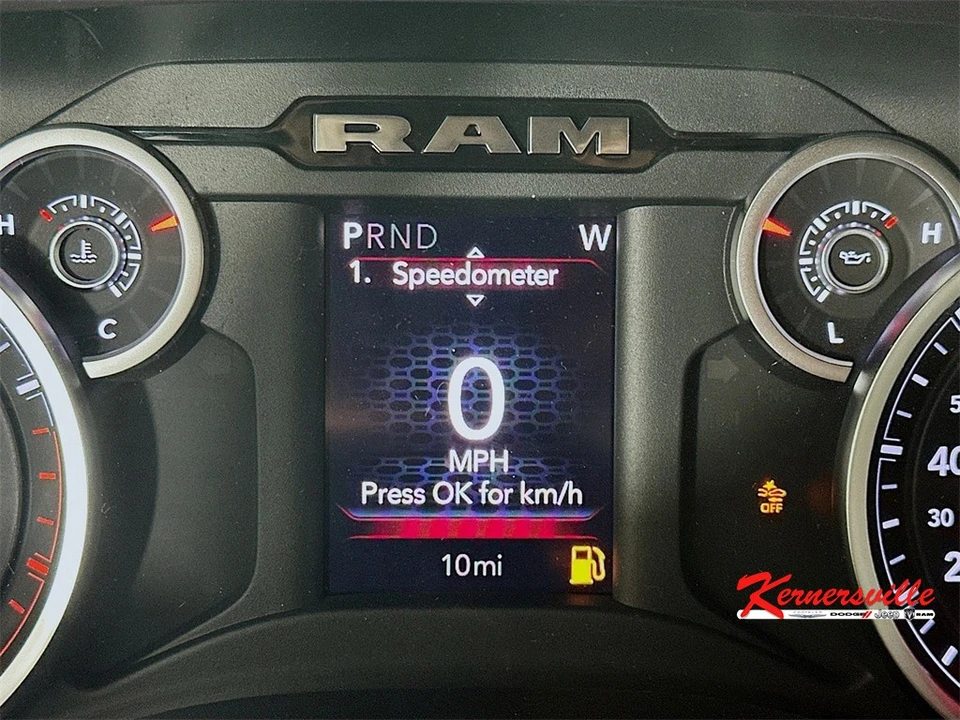2026 Ram 4500 & 5500 - Image 12 of 20