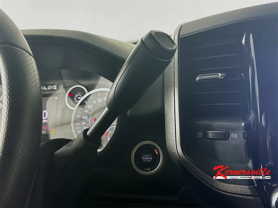2026 Ram 4500 & 5500 - Image 13 of 20