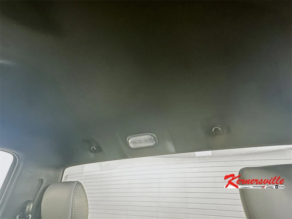 2026 Ram 4500 & 5500 - Image 15 of 20