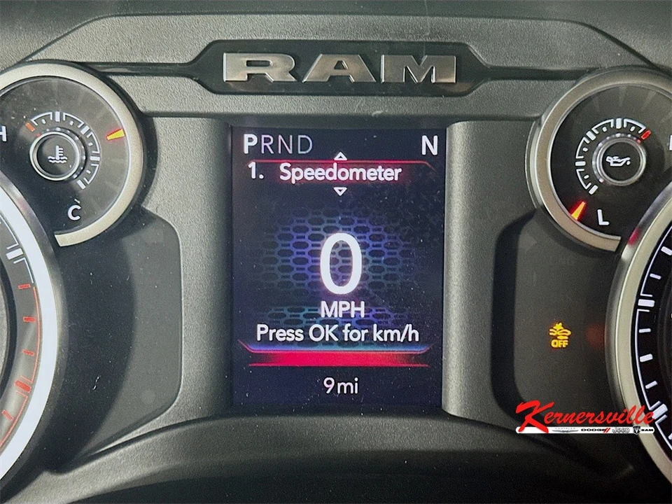 2026 Ram 4500 & 5500 - Image 11 of 12