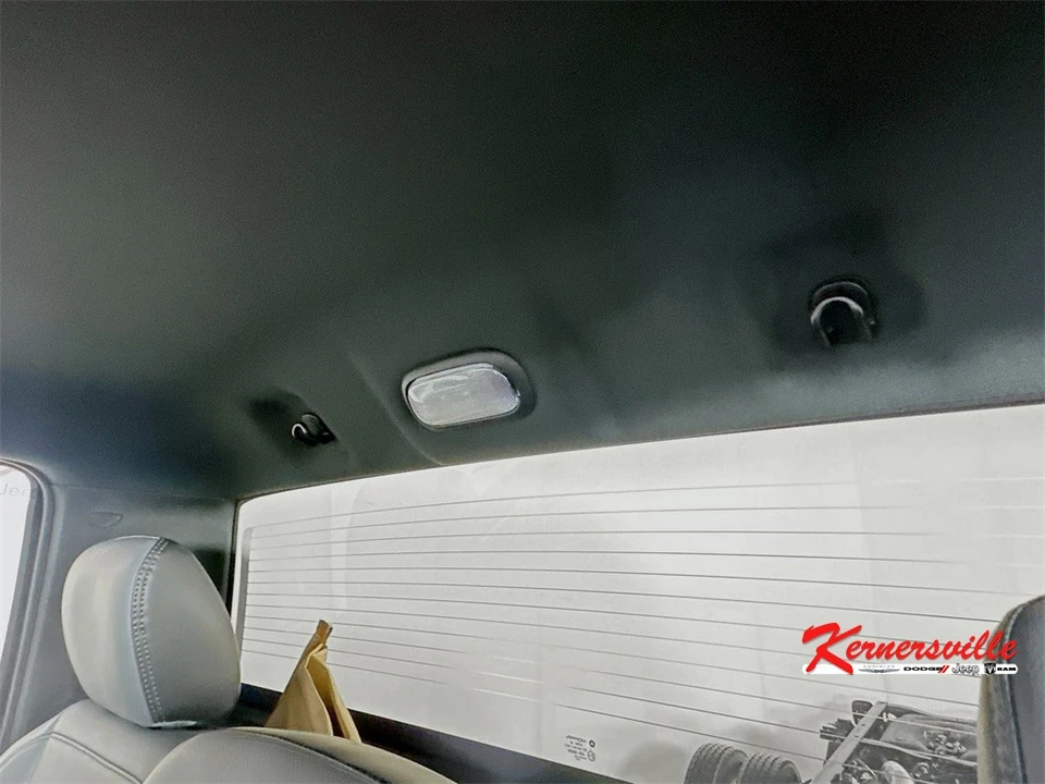 2026 Ram 4500 & 5500 - Image 14 of 21