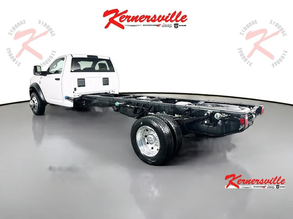 2026 Ram 4500 & 5500 - Image 5 of 21