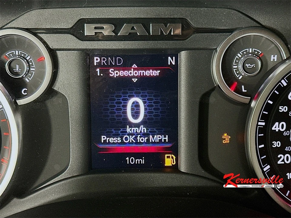 2026 Ram 4500 & 5500 - Image 11 of 12