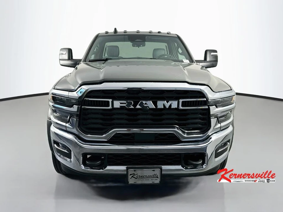 2026 Ram 4500 & 5500 - Image 2 of 20