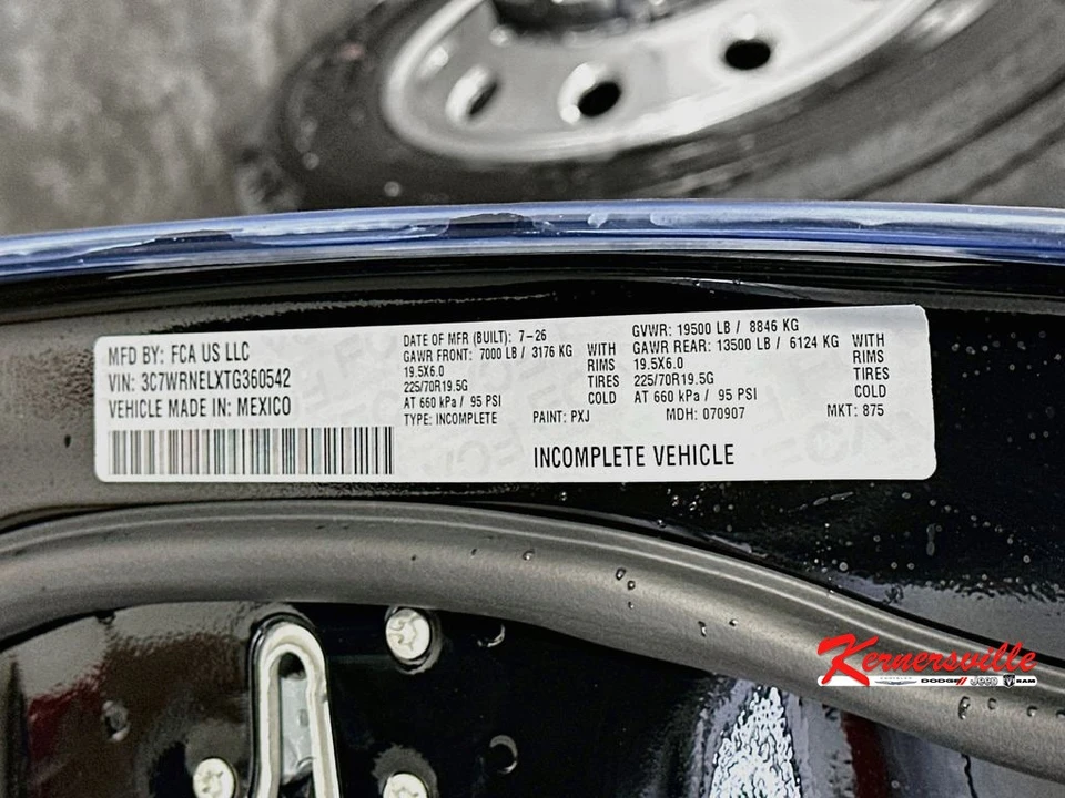 2026 Ram 4500 & 5500 - Image 18 of 20